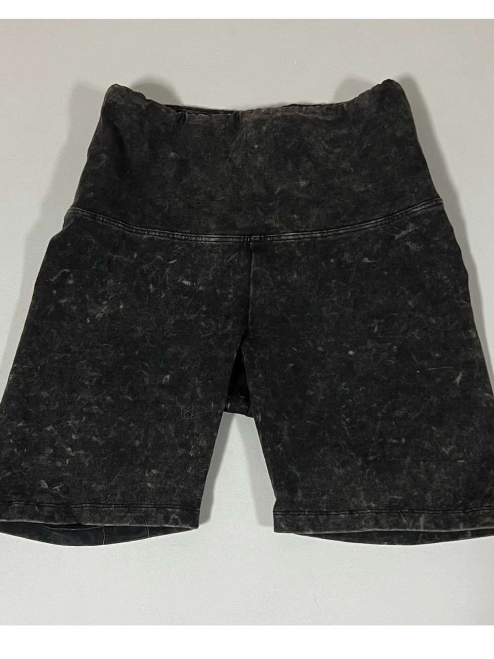 Victoria’s Secret PINK Black Acid-Wash High Rise Biker Shorts Bottoms Size XS 🖤